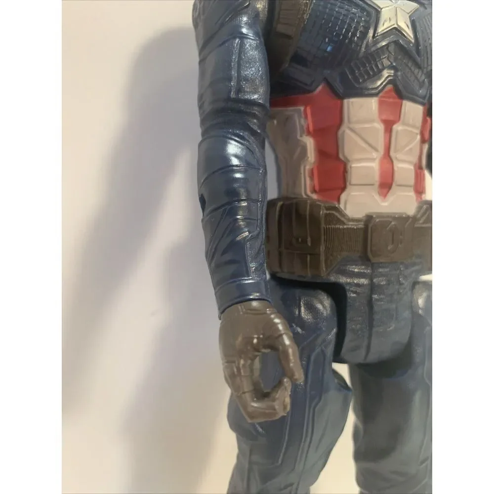 Captain America  Action Figure 12